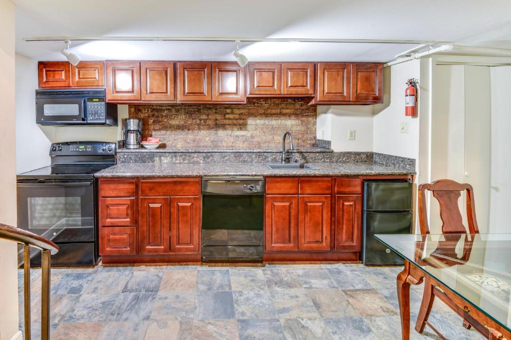 One-Bedroom suite-1